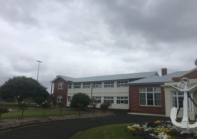 Large roof instalment